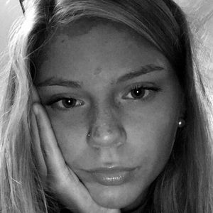 Meet your Posher, Vallen